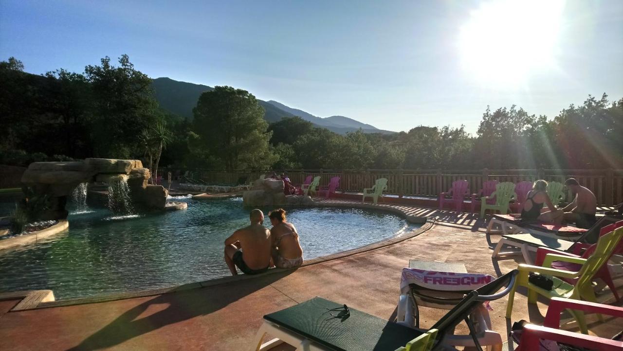 Camping Des Alberes Laroque-des-Albères Eksteriør bilde