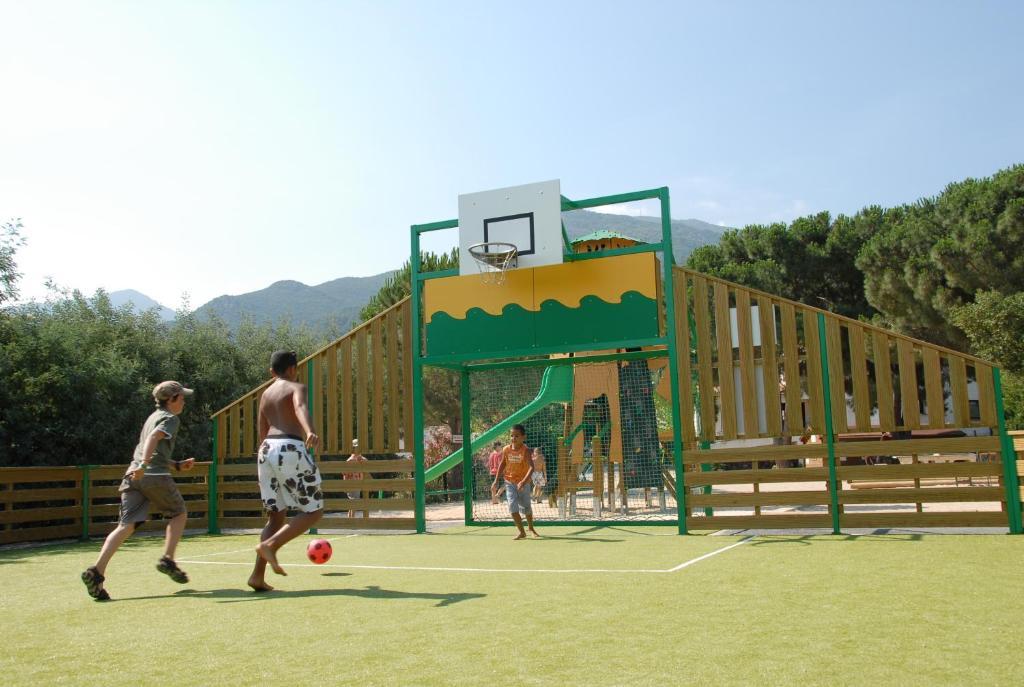Camping Des Alberes Laroque-des-Albères Eksteriør bilde